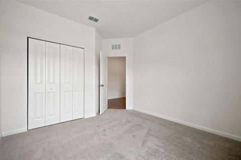 Villa ou maison à vendre à Green Cove Springs, Floride: 4 chambres, 232.26 m2 № 2312705 - photo 6