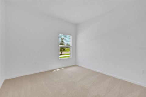 Villa ou maison à vendre à Green Cove Springs, Floride: 4 chambres, 232.26 m2 № 2312705 - photo 28