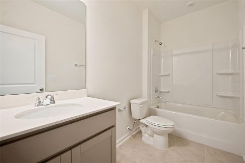 Villa ou maison à vendre à Green Cove Springs, Floride: 4 chambres, 232.26 m2 № 2312705 - photo 5