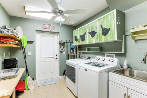 Villa ou maison à vendre à Dunnellon, Floride: 4 chambres, 268.21 m2 № 2134501 - photo 24