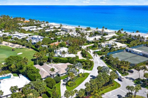 House in North Palm Beach, Florida 5 bedrooms, 379.13 sq.m. № 2262331 - photo 22