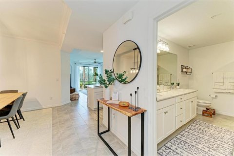 Copropriété à louer à Bradenton, Floride: 3 chambres, 119.47 m2 № 2166533 - photo 3