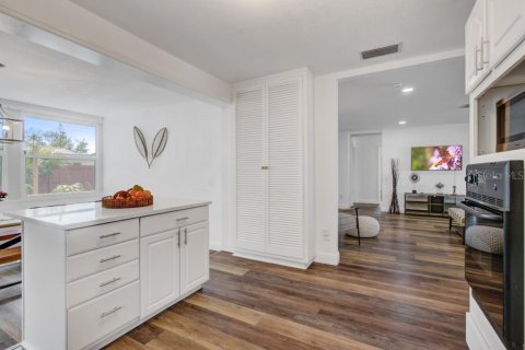 Villa ou maison à vendre à Clearwater, Floride: 3 chambres, 146.51 m2 № 1904621 - photo 9