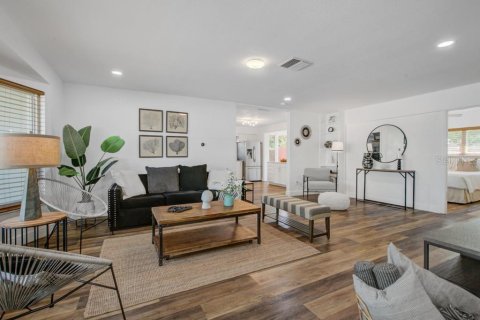 Villa ou maison à vendre à Clearwater, Floride: 3 chambres, 146.51 m2 № 1904621 - photo 7