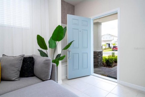 Casa en venta en Davenport, Florida, 5 dormitorios, 243.59 m2 № 2233731 - foto 4