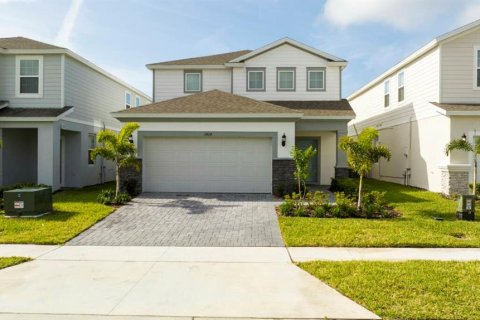 Casa en Davenport, Florida 5 dormitorios, 243.59 m2 № 2233731