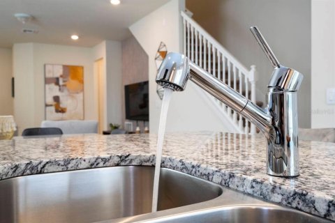 Casa en venta en Davenport, Florida, 5 dormitorios, 243.59 m2 № 2233731 - foto 19