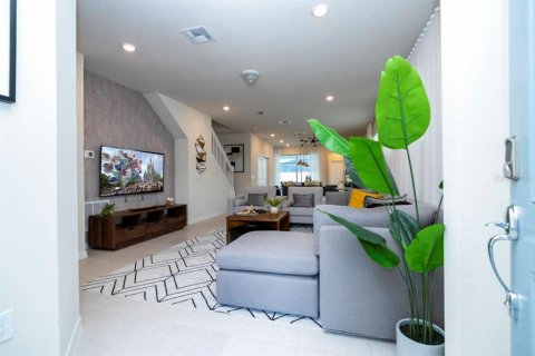 Casa en venta en Davenport, Florida, 5 dormitorios, 243.59 m2 № 2233731 - foto 3