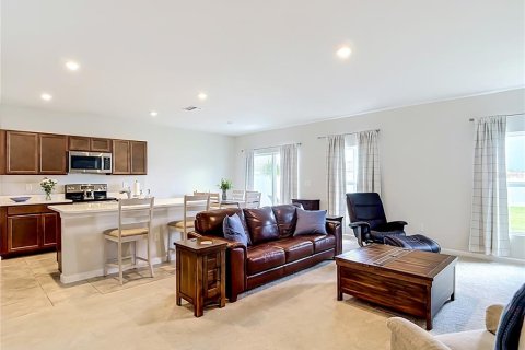 House in Brooksville, Florida 3 bedrooms, 133.78 sq.m. № 2231450 - photo 9