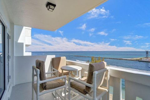 Condo in Fort Lauderdale, Florida, 1 bedroom № 2154162 - photo 9