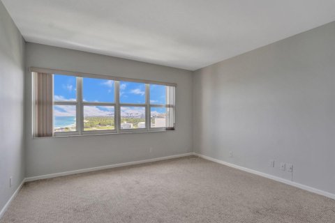 Condo in Fort Lauderdale, Florida, 1 bedroom № 2154162 - photo 6