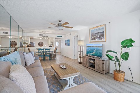 Copropriété à louer à Sarasota, Floride: 2 chambres, 89.09 m2 № 877212 - photo 9