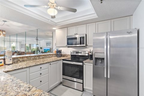 Copropriété à louer à Sarasota, Floride: 2 chambres, 89.09 m2 № 877212 - photo 13
