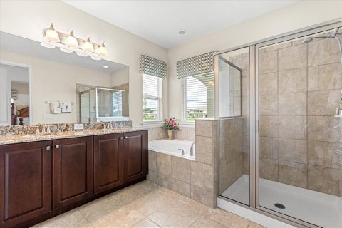 House in Four Corners, Florida 5 bedrooms, 309.18 sq.m. № 1773989 - photo 26