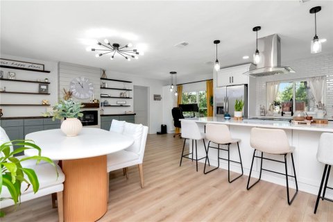 Casa en venta en Tampa, Florida, 3 dormitorios, 123.19 m2 № 1614651 - foto 5