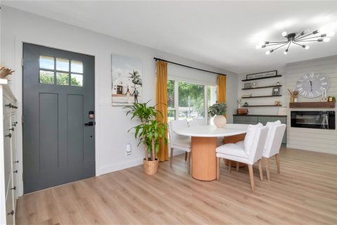 Casa en venta en Tampa, Florida, 3 dormitorios, 123.19 m2 № 1614651 - foto 4