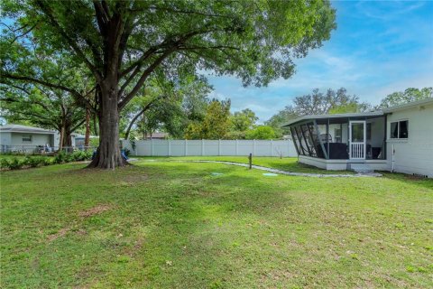 Casa en venta en Tampa, Florida, 3 dormitorios, 123.19 m2 № 1614651 - foto 30