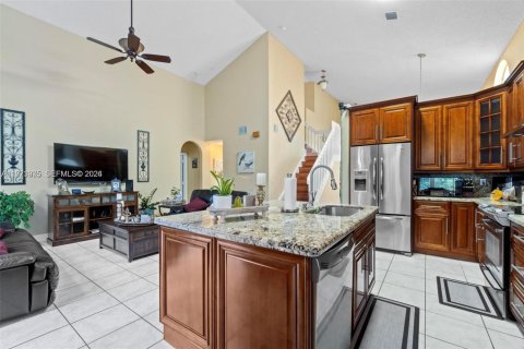 Villa ou maison à vendre à Pembroke Pines, Floride: 4 chambres, 203.36 m2 № 2041127 - photo 8
