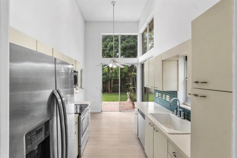 Touwnhouse à vendre à Boca Raton, Floride: 3 chambres, 164.53 m2 № 2257028 - photo 11