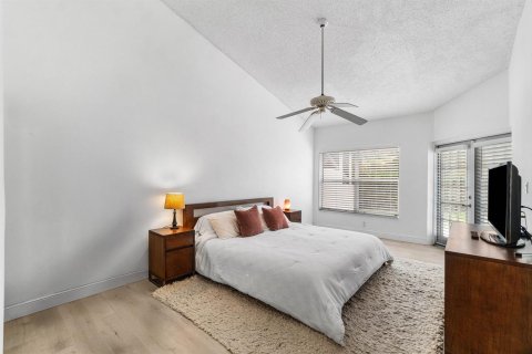 Touwnhouse à vendre à Boca Raton, Floride: 3 chambres, 164.53 m2 № 2257028 - photo 15