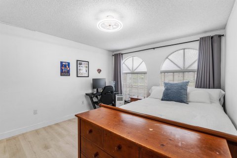 Touwnhouse à vendre à Boca Raton, Floride: 3 chambres, 164.53 m2 № 2257028 - photo 22