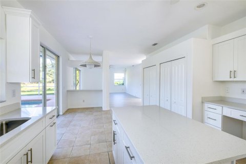 Villa ou maison à vendre à Sarasota, Floride: 5 chambres, 362.32 m2 № 2139430 - photo 18