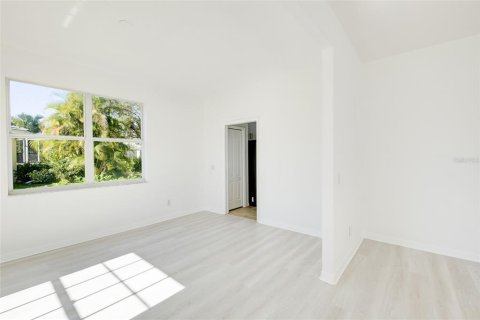 Villa ou maison à vendre à Sarasota, Floride: 5 chambres, 362.32 m2 № 2139430 - photo 15