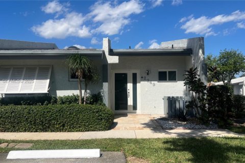 Touwnhouse à vendre à Hollywood, Floride: 3 chambres, 132.57 m2 № 1976746 - photo 1