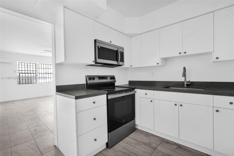 Appartement à Miami, Floride 2 chambres, 145.39 m2 № 2079873