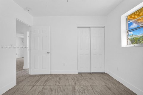 Appartement à louer à Miami, Floride: 2 chambres, 145.39 m2 № 2079873 - photo 18