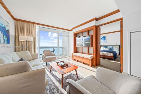 Снять в аренду кондоминиум в Майами-Бич, Флорида 1 спальня, 74.32м2, № 2049763 - фото 3