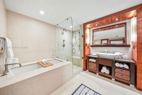 Снять в аренду кондоминиум в Майами-Бич, Флорида 1 спальня, 74.32м2, № 2049763 - фото 5