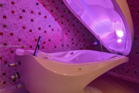 Снять в аренду кондоминиум в Майами-Бич, Флорида 1 спальня, 74.32м2, № 2049763 - фото 27