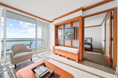 Снять в аренду кондоминиум в Майами-Бич, Флорида 1 спальня, 74.32м2, № 2049763 - фото 8