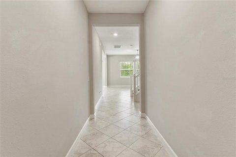 Casa en venta en Wesley Chapel, Florida, 5 dormitorios, 275.36 m2 № 1913770 - foto 4