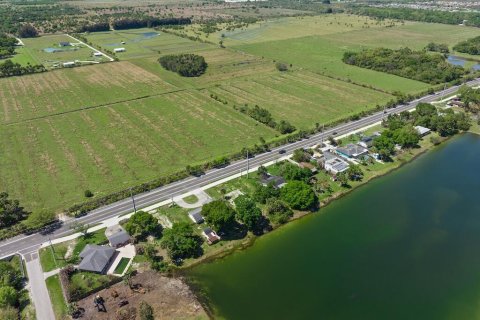 Immobilier commercial à vendre à St. Lucie, Floride № 2083493 - photo 13