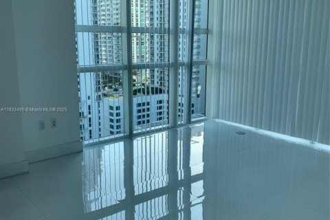Copropriété à louer à Miami, Floride: 2 chambres, 119.75 m2 № 1814466 - photo 14