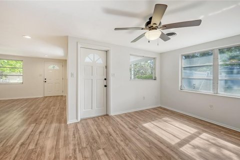 Casa en venta en Sarasota, Florida, 3 dormitorios, 104.61 m2 № 2143424 - foto 11