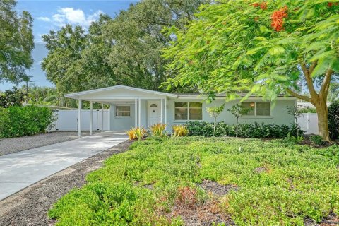 Casa en Sarasota, Florida 3 dormitorios, 104.61 m2 № 2143424