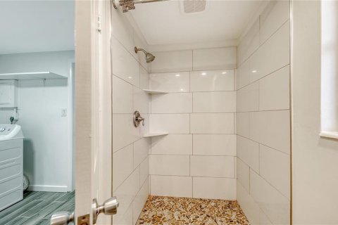 Casa en venta en Sarasota, Florida, 3 dormitorios, 104.61 m2 № 2143424 - foto 18