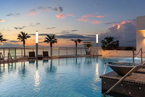 Copropriété à vendre à Sarasota, Floride: 3 chambres, 343.74 m2 № 2419178 - photo 6