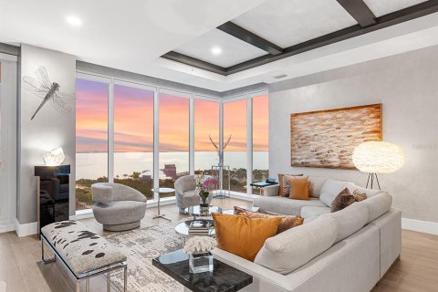 Copropriété à vendre à Sarasota, Floride: 3 chambres, 343.74 m2 № 2419178 - photo 12