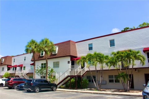 Condo à Tampa, Floride, 2 chambres  № 2287844
