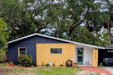 Casa en Saint Petersburg, Florida 3 dormitorios, 88.54 m2 № 2143034