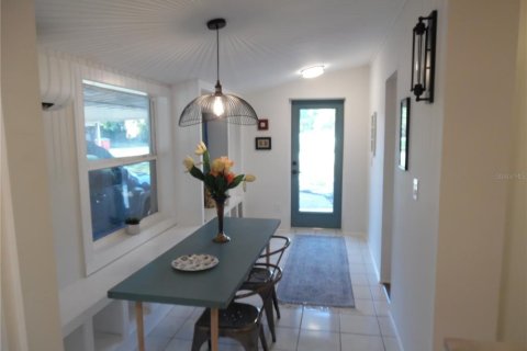 Villa ou maison à vendre à Saint Petersburg, Floride: 3 chambres, 88.54 m2 № 2143034 - photo 4