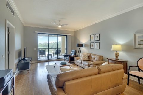 Condo in Lakewood Ranch, Florida, 2 bedrooms № 2396094 - photo 17