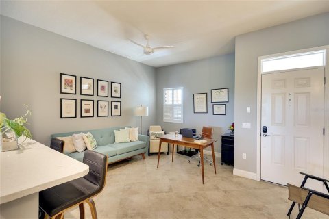 Condo in Lakewood Ranch, Florida, 2 bedrooms № 2396094 - photo 4