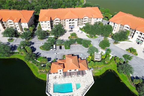 Condo in Lakewood Ranch, Florida, 2 bedrooms № 2396094 - photo 27