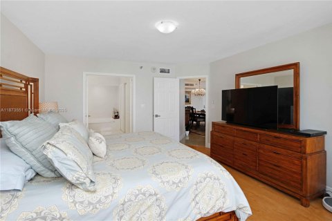 Copropriété à vendre à Aventura, Floride: 2 chambres, 126.81 m2 № 1927189 - photo 13