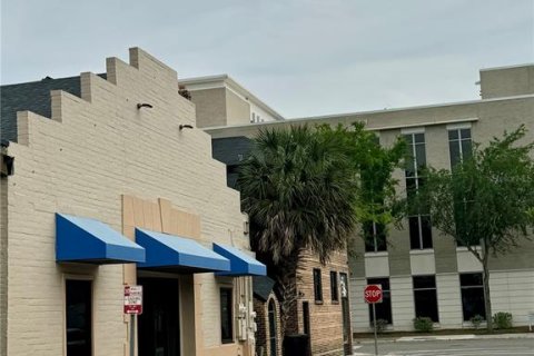 Propiedad comercial en alquiler en Gainesville, Florida, 293.48 m2 № 1732554 - foto 7